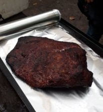 Brisket en papel de aluminio