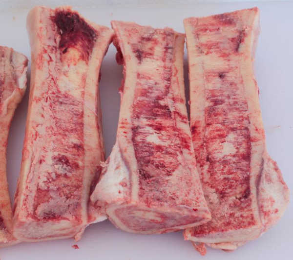 Tuétano Ahumado antes de cocinar